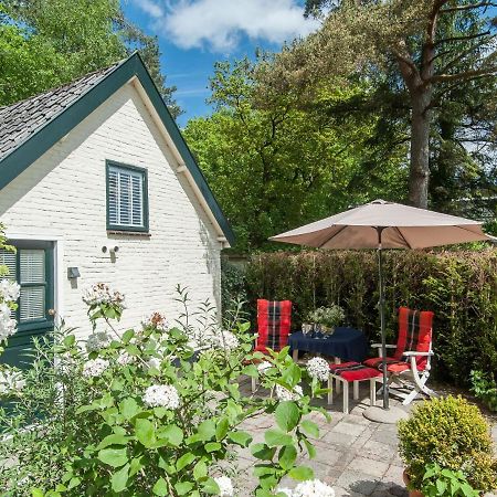 Pleasing Holiday Home In Schoorl With Patio Esterno foto